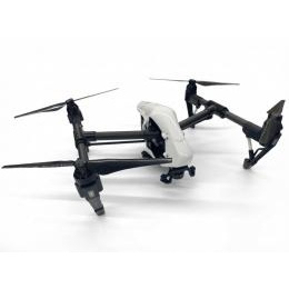 DJI INSPIRE 1 V2.0 【中古品D】【機体番号登録済 譲渡手続き必要】